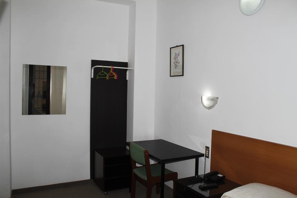 Hotel Luisa Milão Quarto foto
