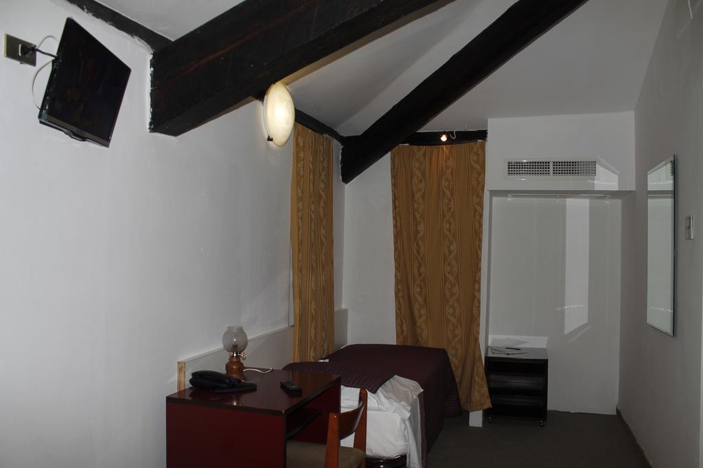 Hotel Luisa Milão Quarto foto