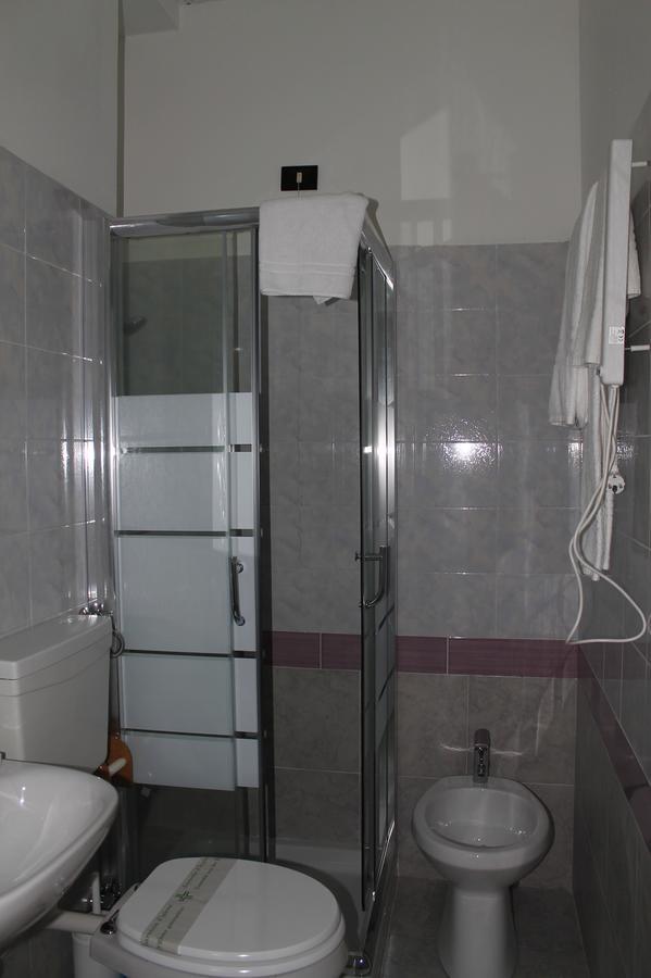 Hotel Luisa Milão Quarto foto