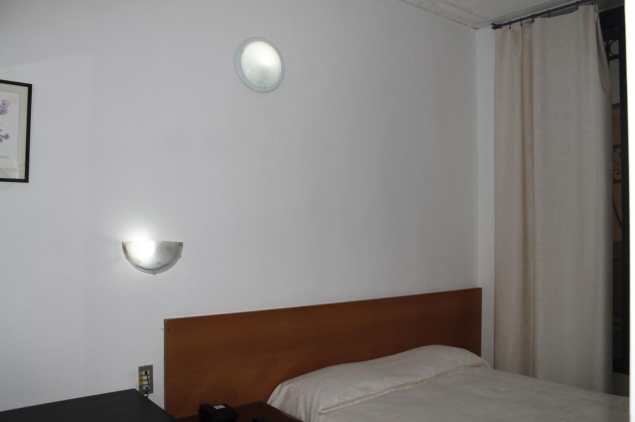 Hotel Luisa Milão Quarto foto