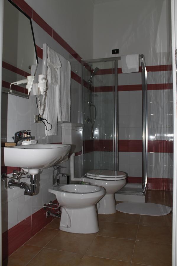 Hotel Luisa Milão Quarto foto